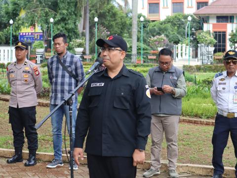 arahan ketua bawaslu depok penertiban apk